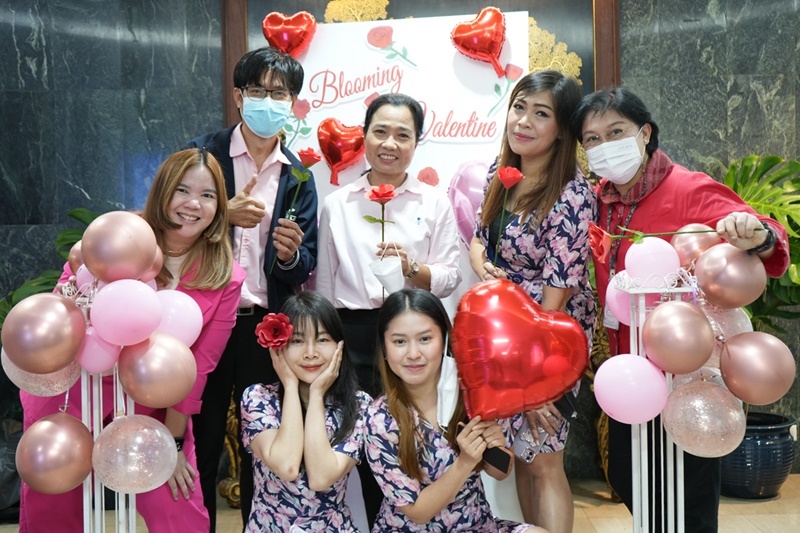 Sending Love on Valentine's Day: CSR Create Handmade Roses