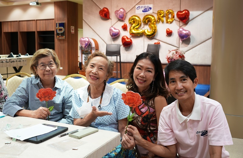 OPPY Club Celebrates Valentine's Day with a Heartfelt Workshop for Seniors